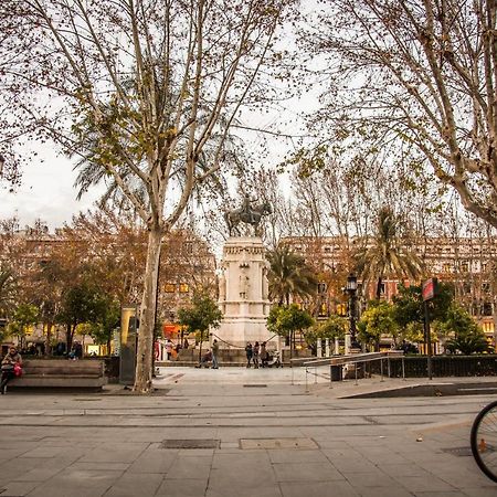 Alohamundi Moratin Apartment Seville Ngoại thất bức ảnh